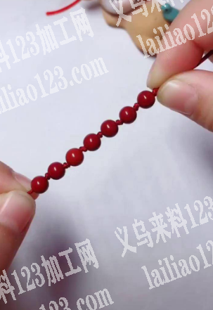 穿珠子，打结，的手工活外发，有经验的加工