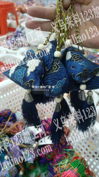 寻找端午香包工厂，如图，电话详谈