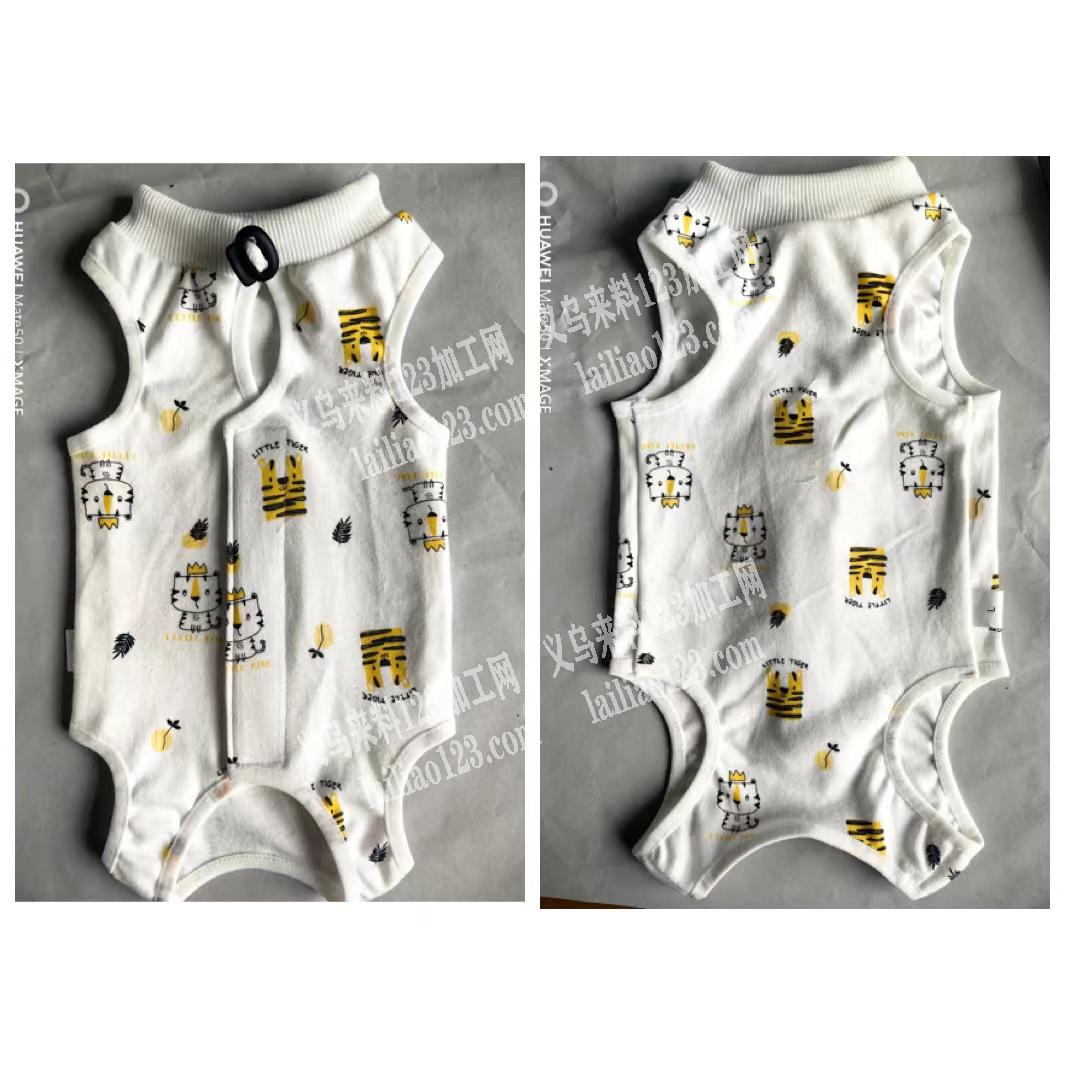 狗狗衣服背心外发加工，如图，谁家专业做宠