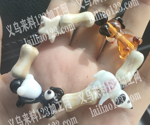 如图，陶瓷手链成品订单，寻找厂家