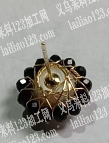 穿珠子绕铁丝手工活外发，如图，寻找手工活