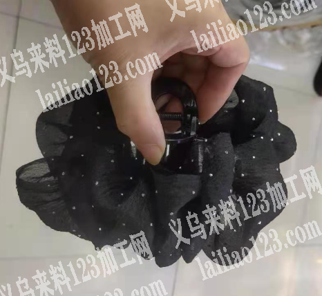 手工纱网布艺抓夹，寻找加工厂，如图