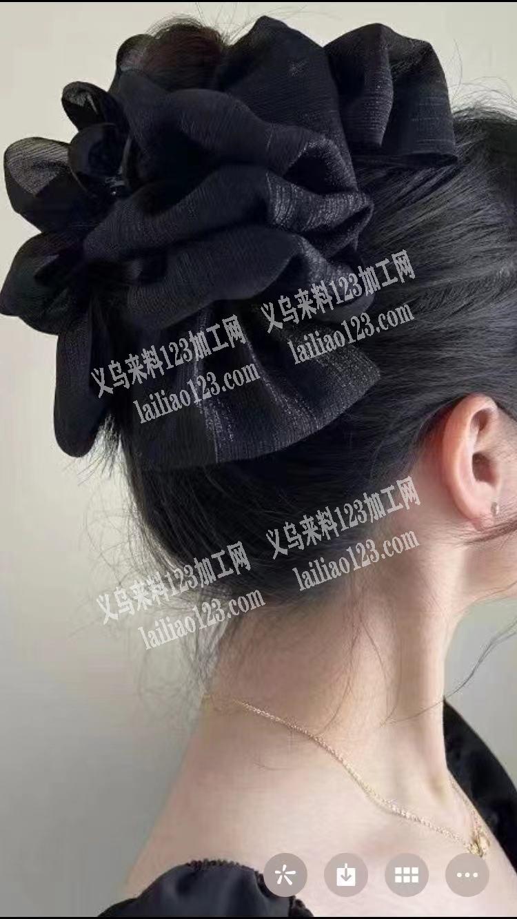打胶枪粘蝴蝶结手工活外发，如图，电话详谈