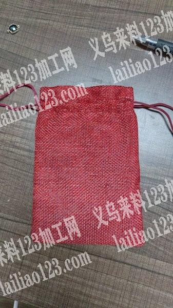 简单束口袋外发加工，如图，寻找有做这个布