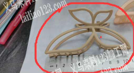 《外发喷漆》寻找喷漆的加工厂，请联系详谈