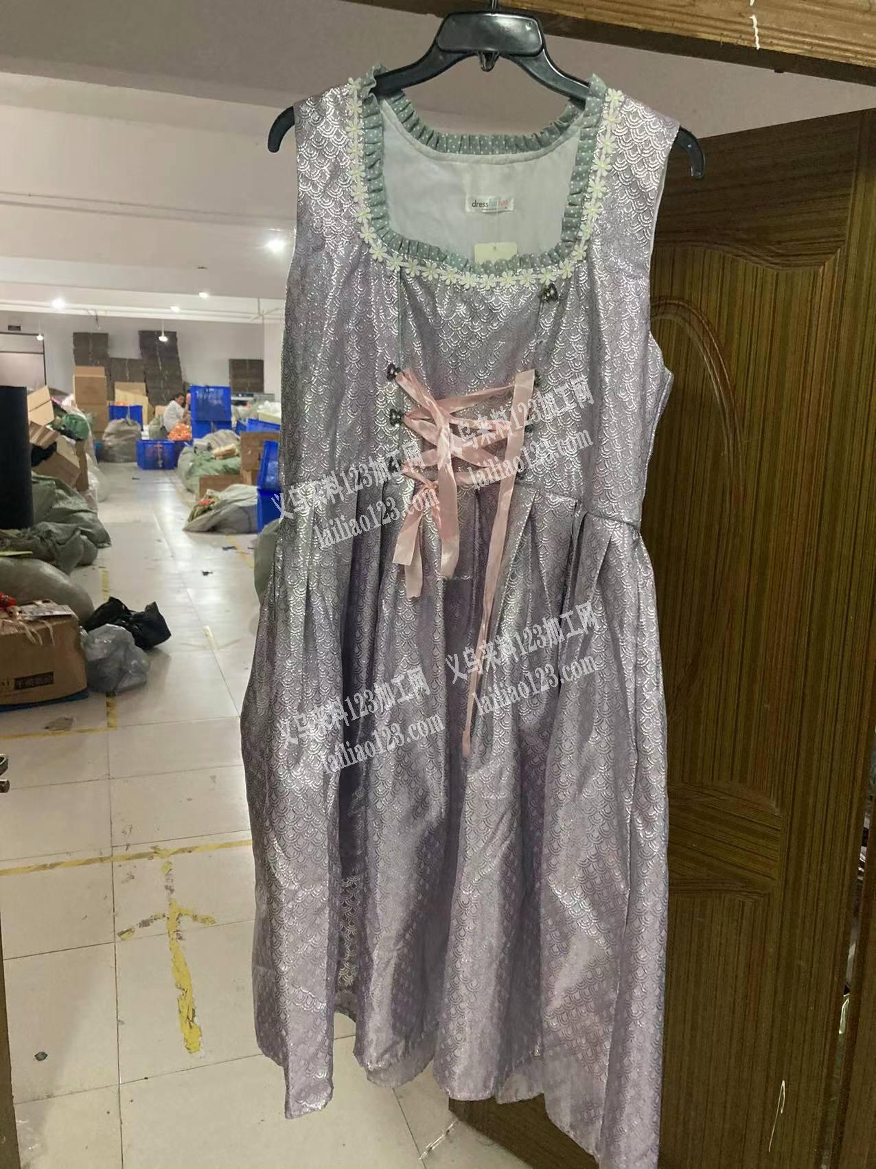 公司衣服包装的手工活外发，如图