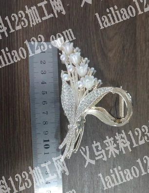 大量合金订单，寻找抓夹厂家