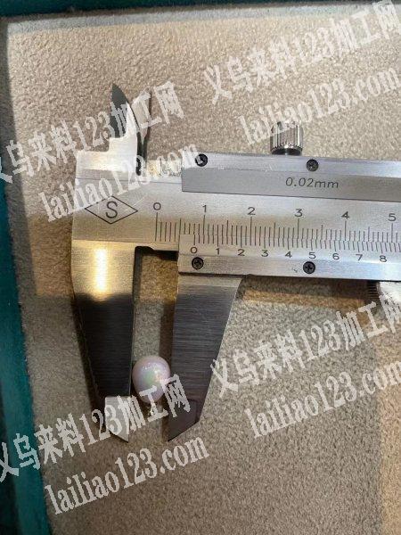 找如图电镀彩色珍珠，8*10的，珠饰配件