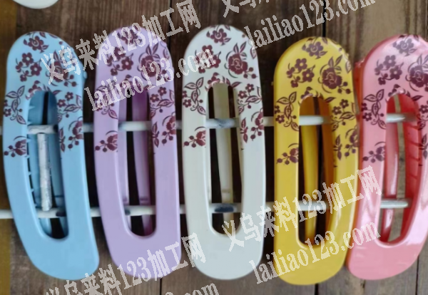 塑料夹上印花外发加工，如图