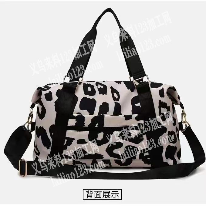 如图手提袋/包有订单，寻找箱包工厂，附图