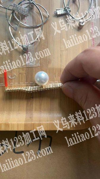 点钻外发，点的珍珠，如图，寻找点珍珠的加