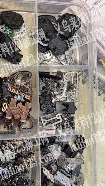 外贸印度客户找金属板配件供应商工厂合作，