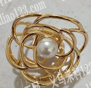 找附图爪夹，有货或者模具的联系