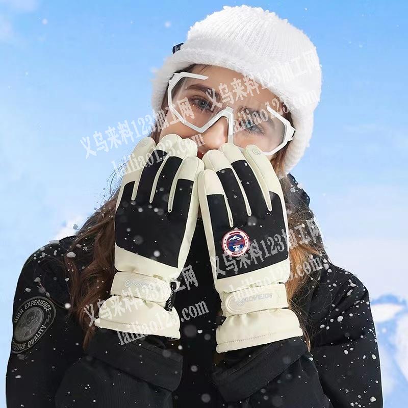 寻找生产如图滑雪保暖手套的厂家，有做过这