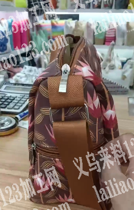 商贸城店面有箱包订单外发，皮革箱包订单外