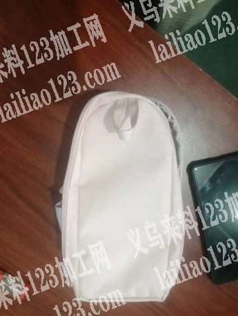 找外地（义乌周边城市）专业做笔袋有价格优