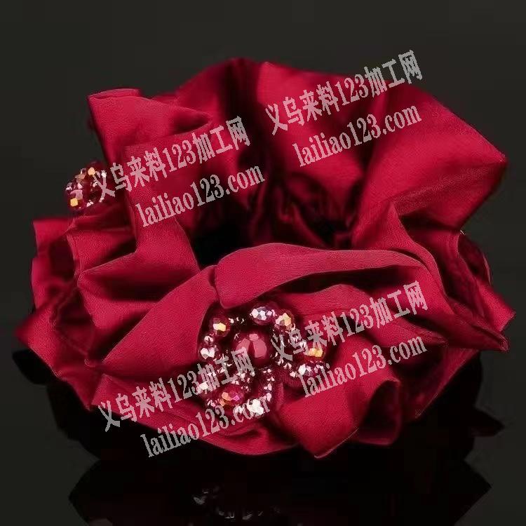 寻找手工缝花的加工厂，手工活外发，长期合