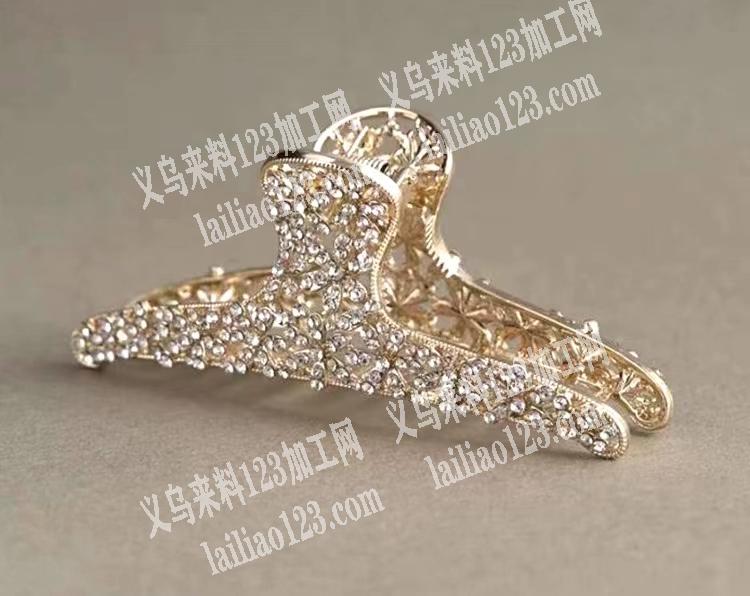 合金抓夹压铸外发，找压铸厂，有模具的联系