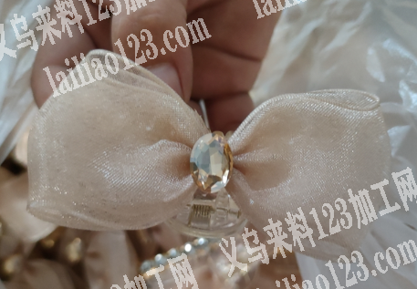 网纱布艺蝴蝶结加工活外发，如图，找做这个