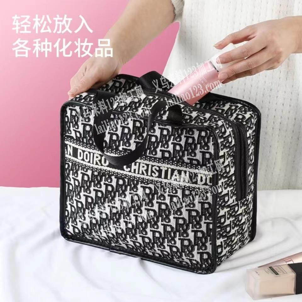 专业做这个手提包的工厂请联系我详谈，外发