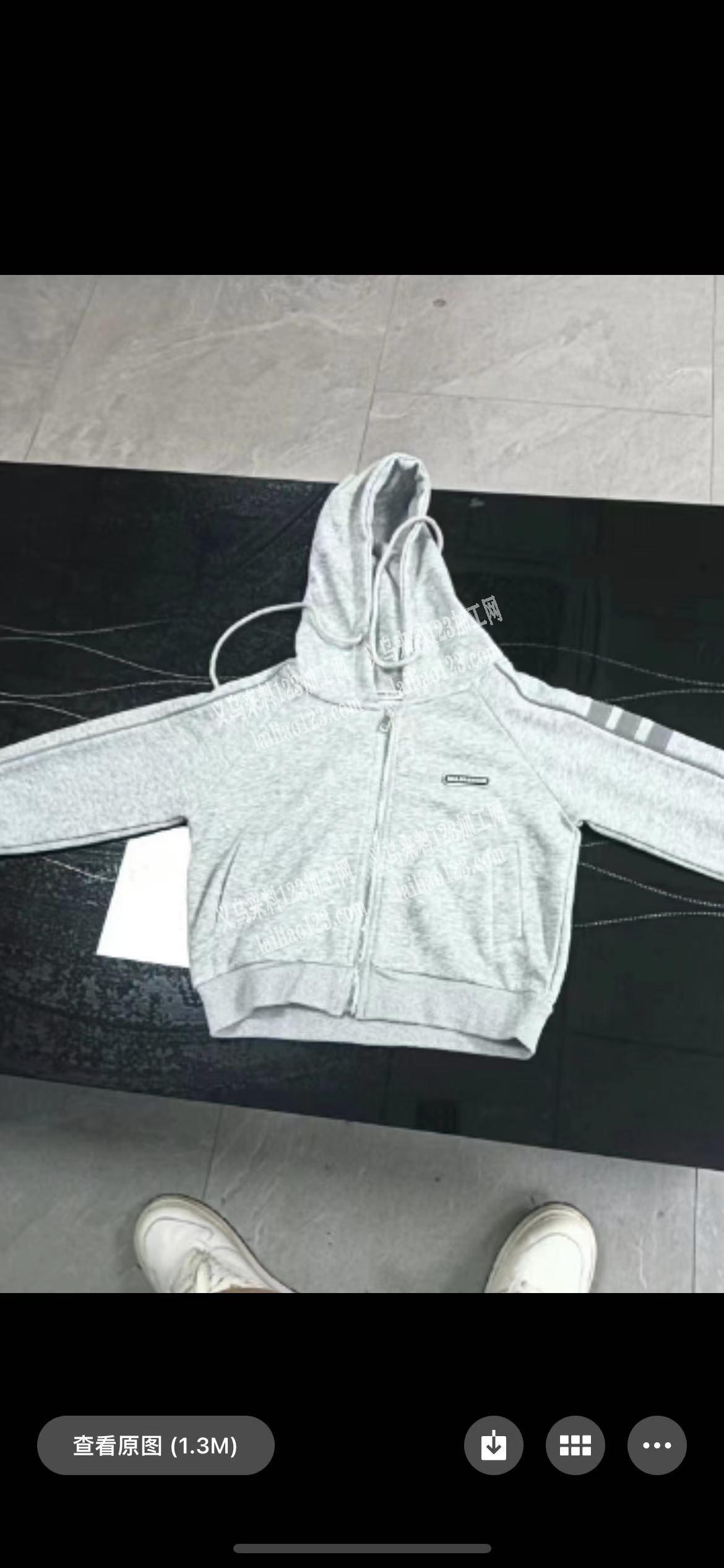 寻找大型服装加工厂，大量套装外发加工，要