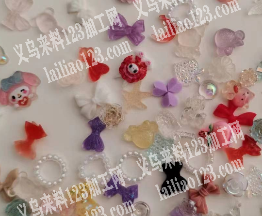 美甲公司现寻美甲饰品配件工厂，美甲钻，树