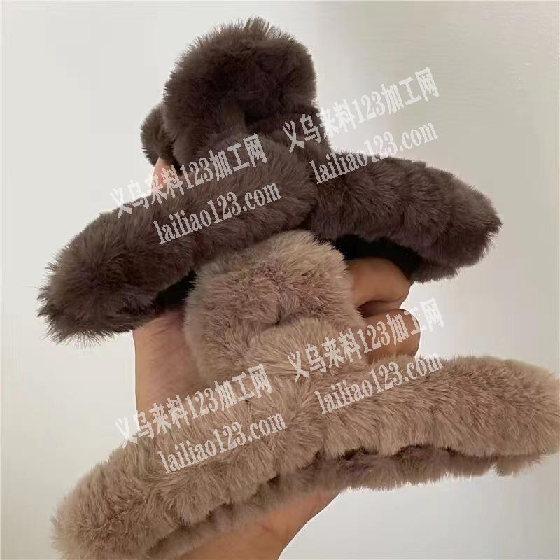 寻找义乌本地的手工活加工厂，做打胶枪的抓