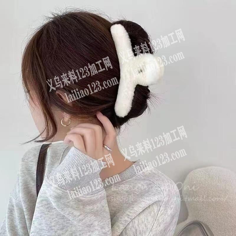 寻找义乌本地的手工活加工厂，做打胶枪的抓