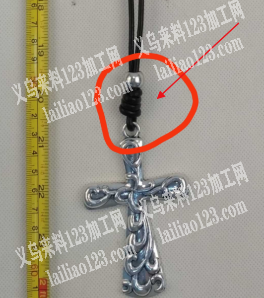 吊坠上面的编织打结的手工活外发，寻找义乌