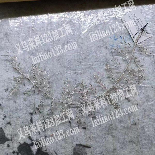 复杂的手工活外发加工，串珠子扭铁丝的手工