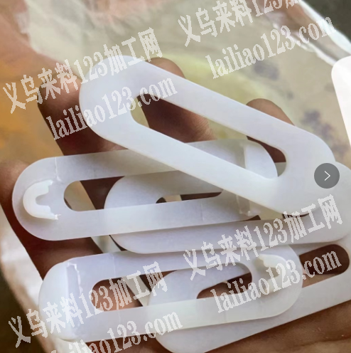 《注塑订单外发》如图，这是发夹的套子，会