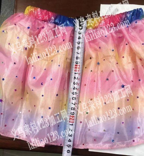 派对裙子，蓬蓬裙外发加工，如图，寻找服装