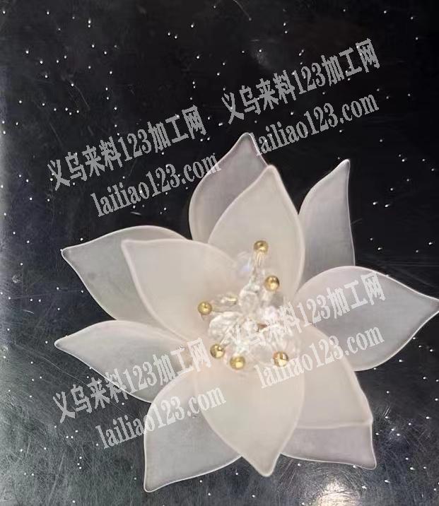 能做如图鱼线穿花瓣绑花的手工活加工厂联系