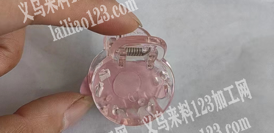 寻找有如图抓夹注塑磨具的注塑厂，有订单要