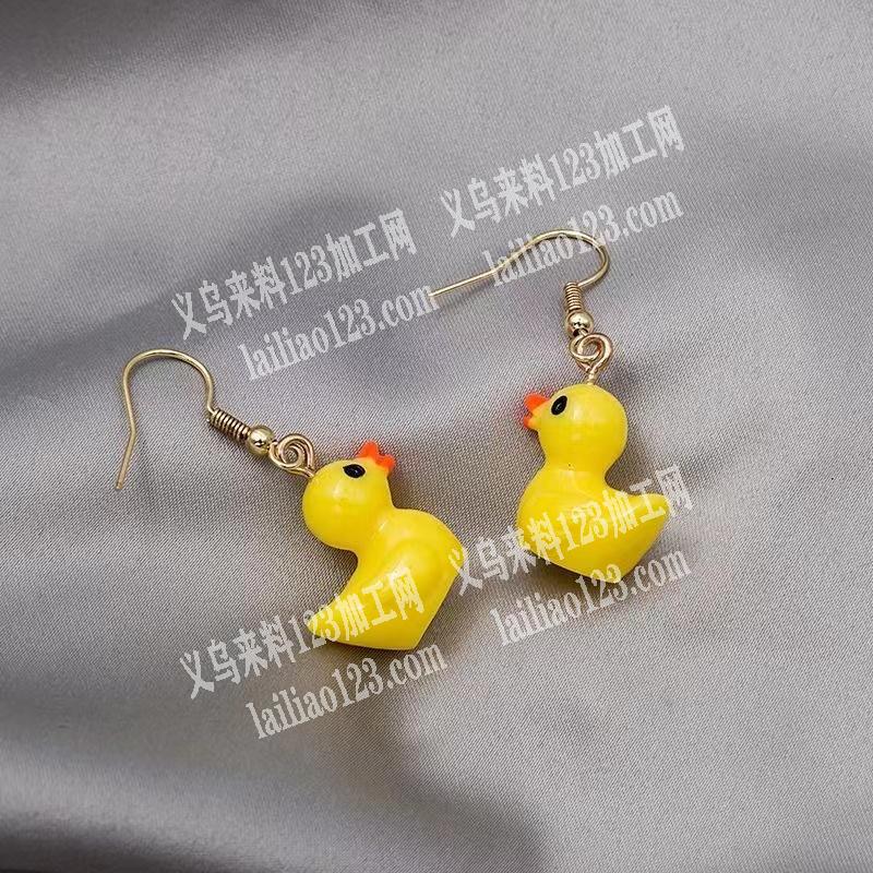10万耳环挂圈的手工活外发加工，寻找手工