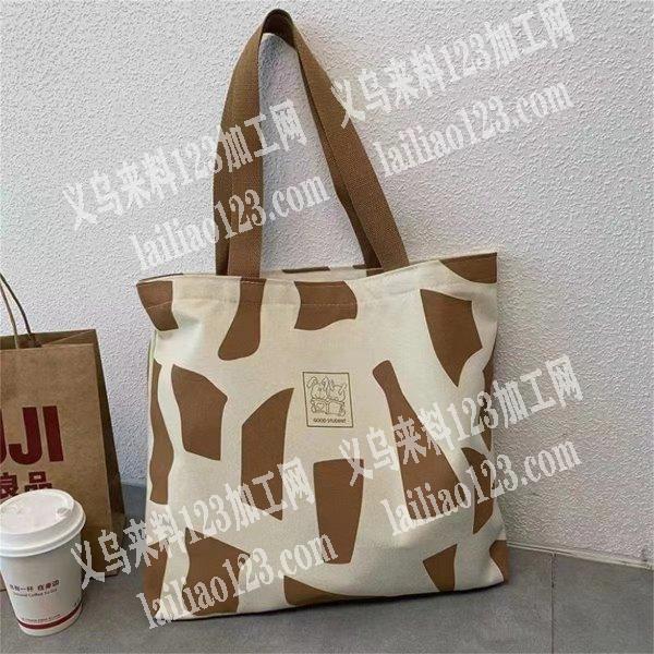 寻找如图帆布袋厂家，要33×39的现货，