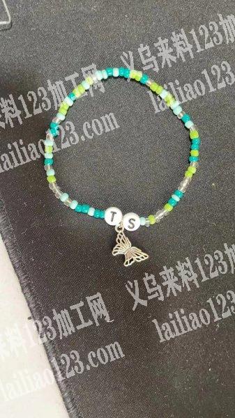 大量简单串珠子手工活外发，如图，找义乌本