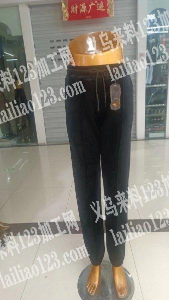 常年有如图几款套装服装外发加工，寻找东阳