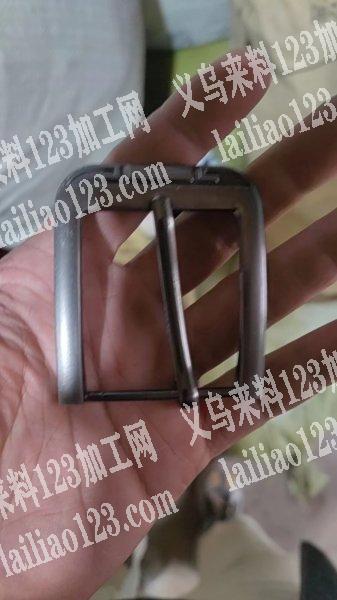 三点七四点零通用合金皮带扣头腰斩打折处理