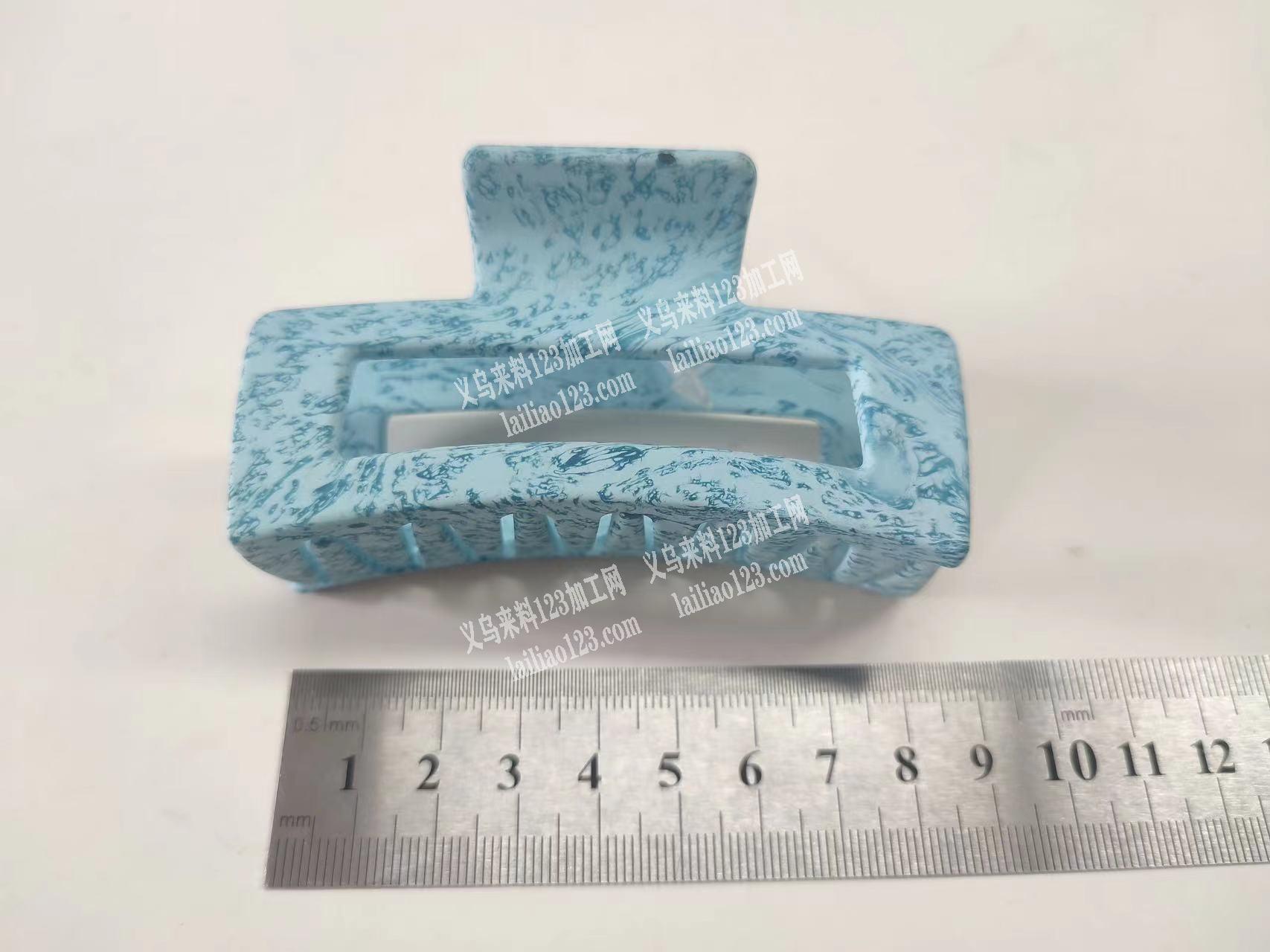 寻找抓夹印花的工厂吗，如图，做这个效果哪