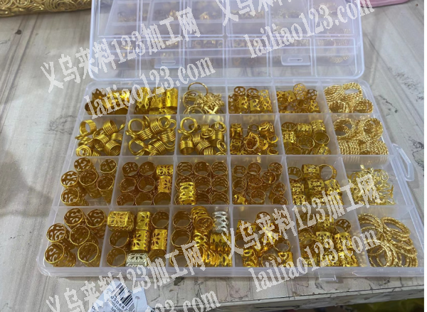 珠子配件装盒子的包装手工活外发，如图，寻