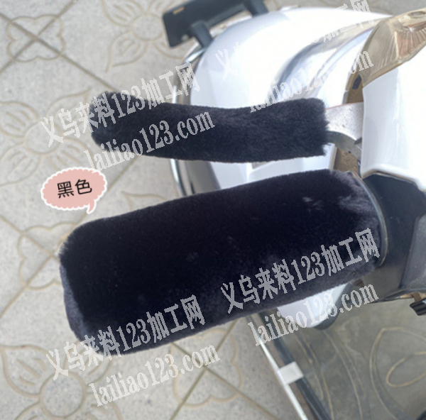 寻找保暖手套厂家，如图，电话详谈