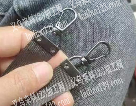 2万个货，4万个螺丝。寻找打螺丝的加工厂