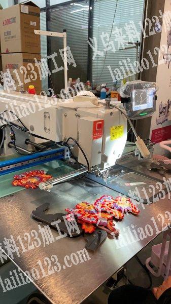 10万个，外发花样机就加工