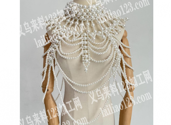 老板委托寻找：外贸手工串珠编织项链成品订