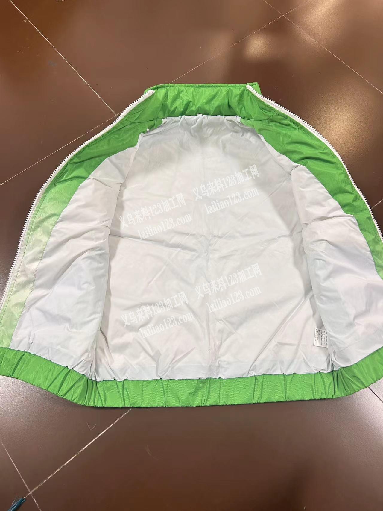 羽绒马甲外发