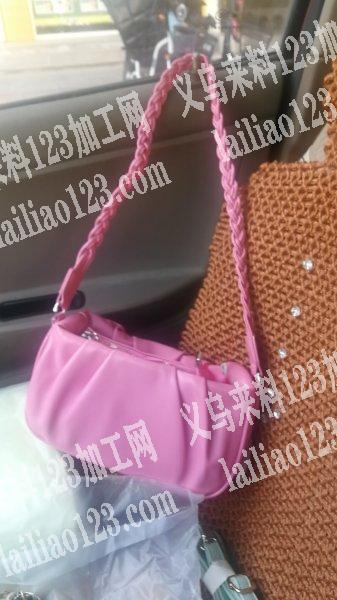 本人河北白沟箱包厂，主要要女包，半定型，