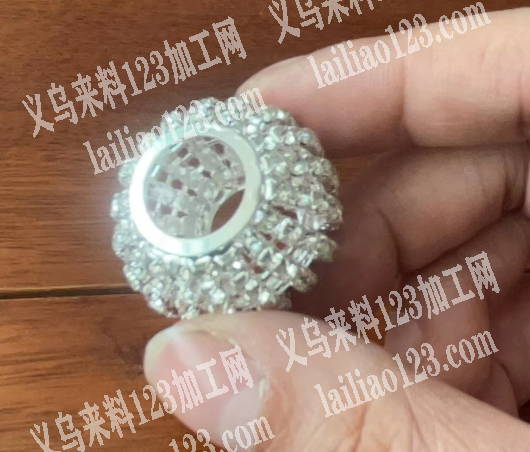 10万饰品订单，如图，寻找工厂，数量10