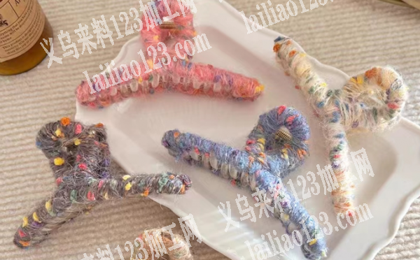 抓夹绕毛绒条手工活外发加工，如图，寻找会