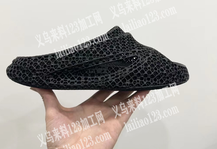 可下单，拖鞋订单外发，寻找可以做的3D拖